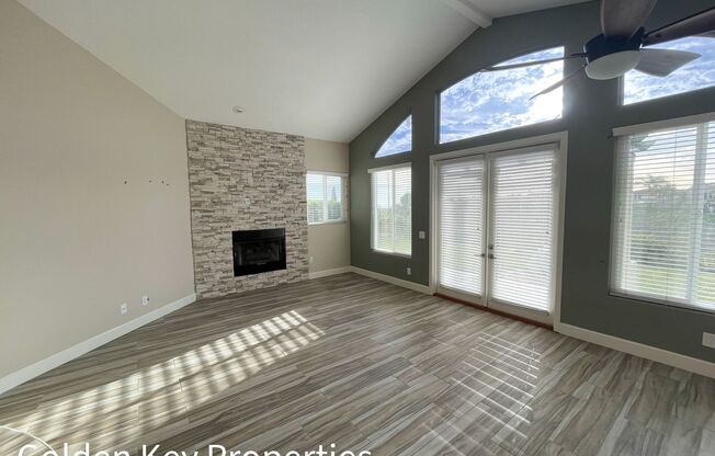 Beautifully remodeled home in coastal Carlsbad! 5 mins from the beach!