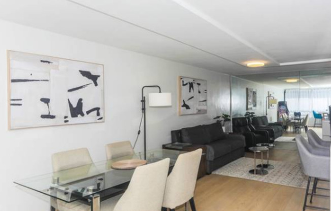 1 bed, 1 bath, $3,000, Unit # 1213