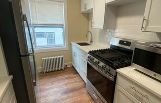 1 bed, 1 bath, 670 sqft, $1,215, Unit 106 - Updated