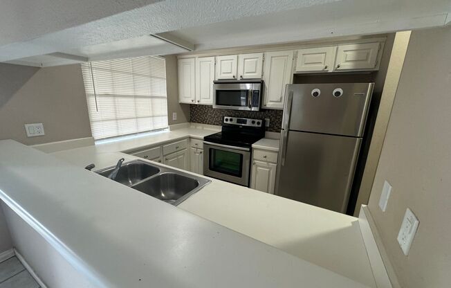 2 beds, 1.5 baths, $1,400, Unit WYNNWOOD CONDOMINIUMS