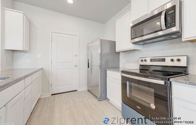605 W South St, Leander, TX 78641