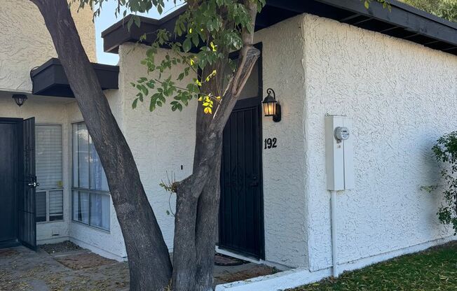 Beautiful Mesa Townhome for Rent!