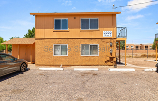2222 E PUEBLO AVE