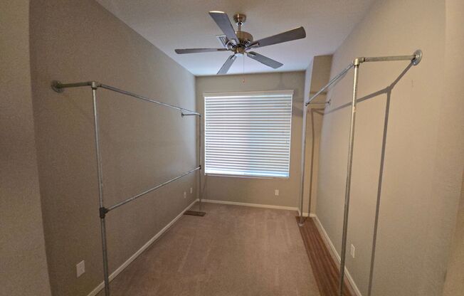 3 beds, 3.5 baths, $2,700