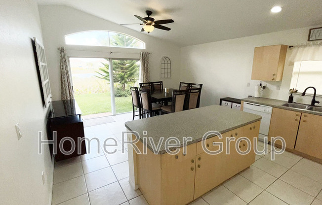 1101 SE 20 RD