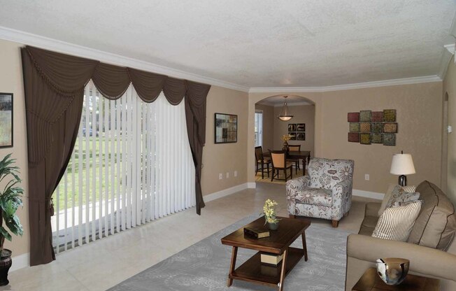 Orange North Apartments &amp; Villas