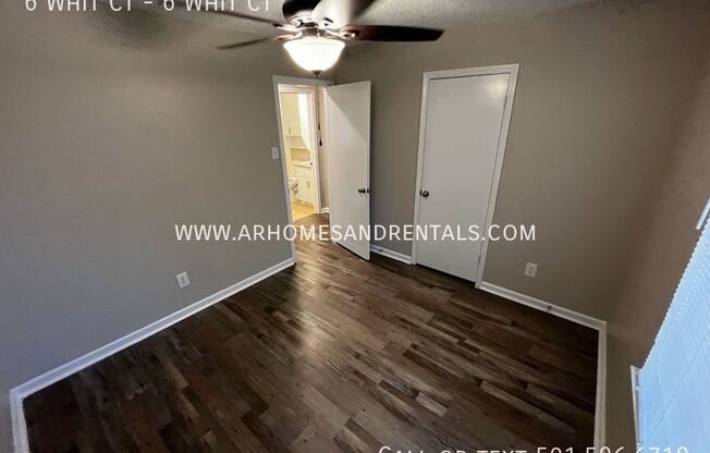 2 beds, 1 bath, 784 sqft, $895