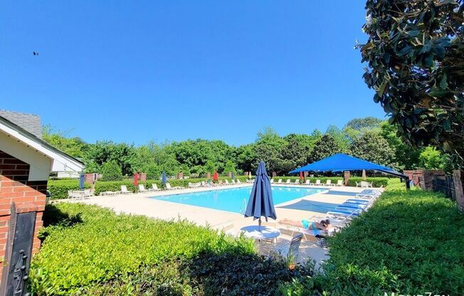 2200 VLY EDGE DR