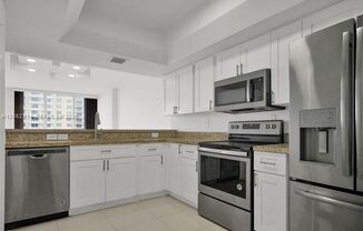 520 Brickell Key Dr cu-A1007, Miami, FL 33131