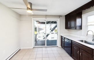 3 beds, 1 bath, 1,100 sqft, $2,977, Unit 1