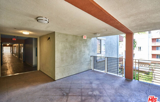 1 bed, 1 bath, 874 sqft, $2,600, Unit 333