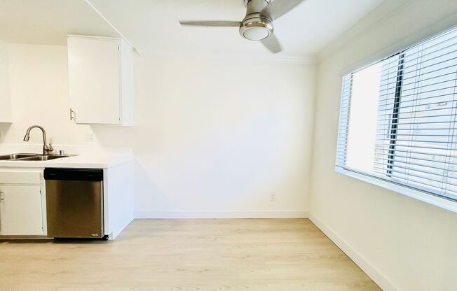 1 bed, 1 bath, $2,395, Unit 19