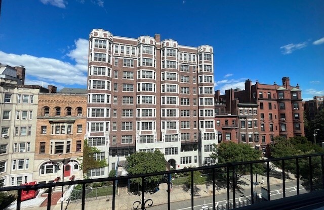 507 Beacon St.