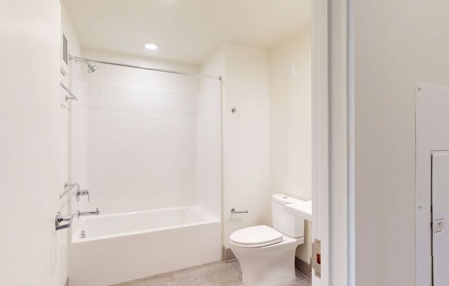 Studio, 1 bath, 463 sqft, $1,750, Unit 610