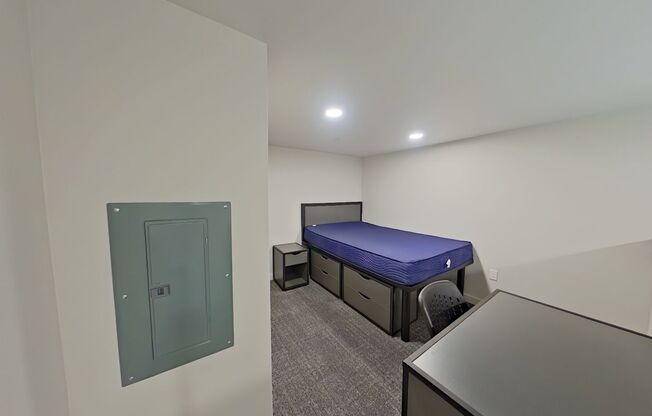 1 bed, 1 bath, 419 sqft, $1,500, Unit 102