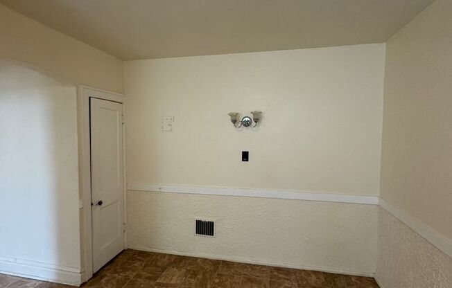 1 bed, 1 bath, $825, Unit 1