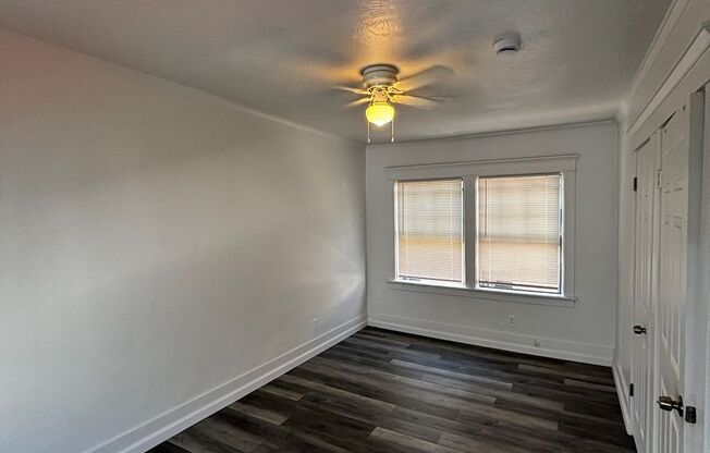 2 beds, 1 bath, $2,450