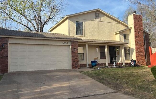 3 bedrooms with 2 baths and great location