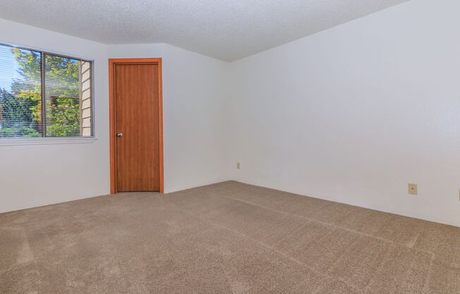 2 beds, 2 baths, 963 sqft, $2,175, Unit C 203