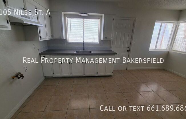 1105 NILES ST