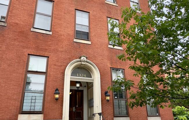 For Rent: Spacious Urban Living at 1322-1324 Eutaw Pl – Your Ideal City Dwelling!