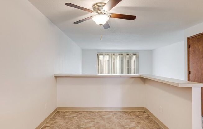 2 beds, 1.5 baths, 1,100 sqft, $1,750, Unit 35