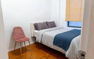 401 W 47 ST