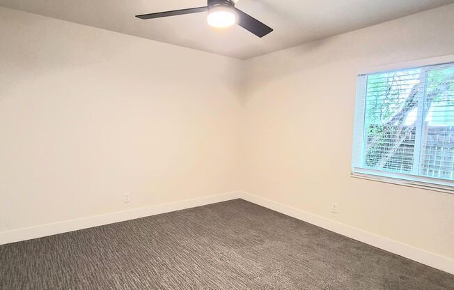 1 bed, 1 bath, 587 sqft, $1,094, Unit 5-01