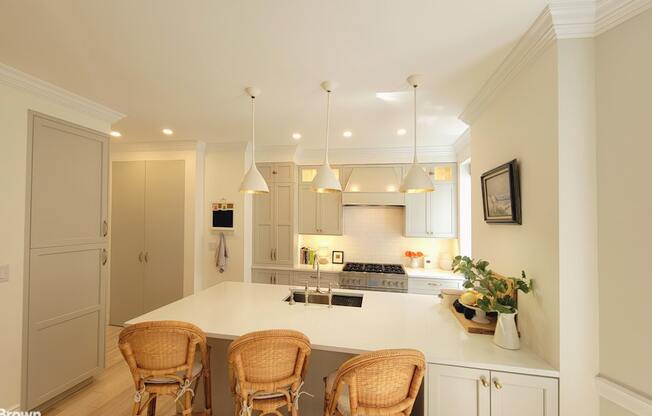 61 PIERREPONT ST