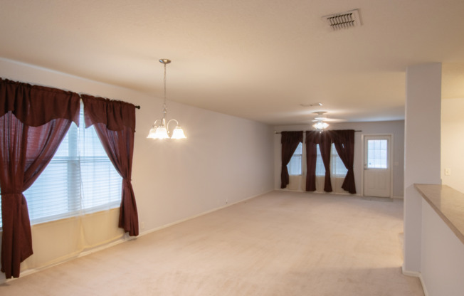 3 beds, 2 baths, $1,725