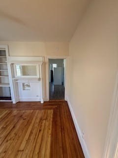 2 beds, 1 bath, 1,200 sqft, $1,200, Unit 3