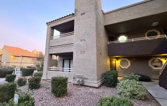 Executive Style 1 bedroom condo. SW Gated