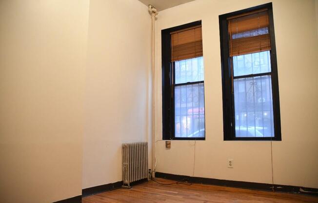 344 E 9 ST