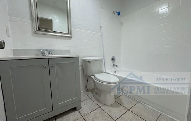 2 beds, 1 bath, 840 sqft, $1,825, Unit 6