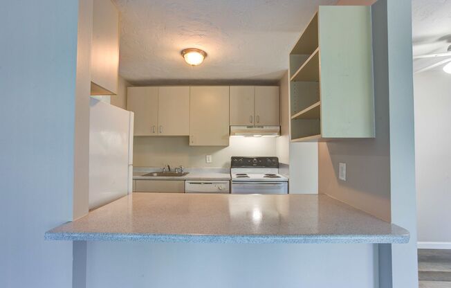 2 beds, 1 bath, 952 sqft, $1,525, Unit 204