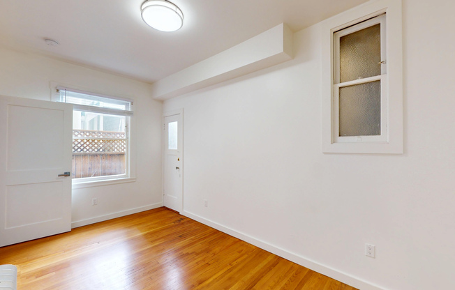 2656 VAN NESS AVE