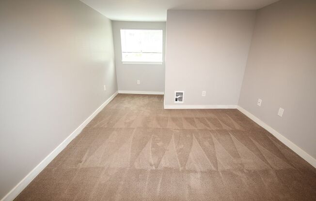 1 bed, 1 bath, 840 sqft, $1,995, Unit 3