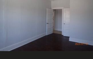 2 beds, 1 bath, 355 sqft, $2,150, Unit 202