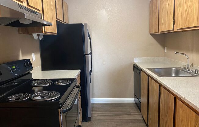 3 beds, 2 baths, 643 sqft, $2,000, Unit C202