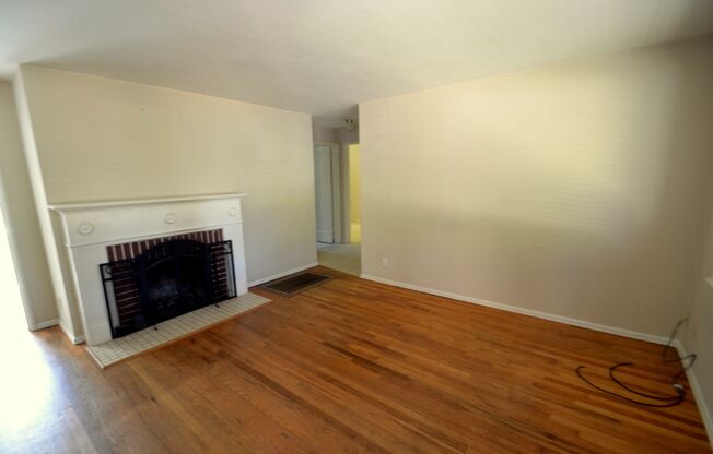 3bd/1.75ba Seattle Home