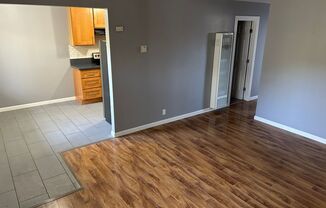 2 beds, 1 bath, 800 sqft, $1,995, Unit 05