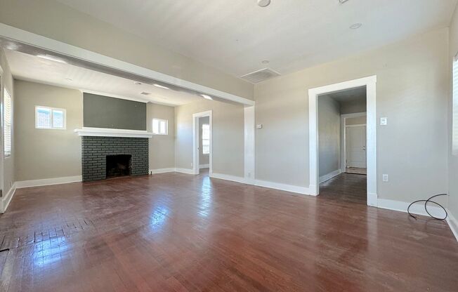 2 bed w/REFRIG A/C and HUGE finished basement!