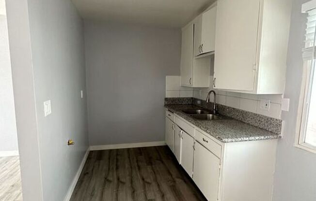 1 bed, 1 bath, 490 sqft, $1,595