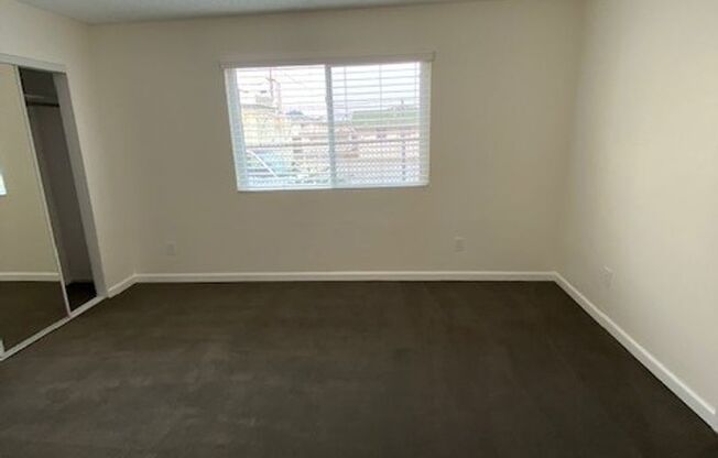 1 bed, 1 bath, 572 sqft, $2,195, Unit 5