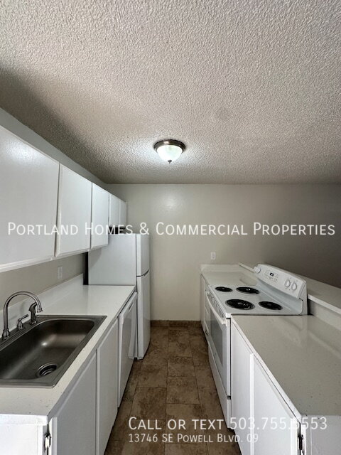 13746 SE POWELL BLVD