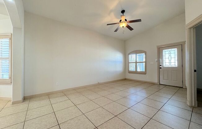 Northeast El Paso 4 Bed Refrig A/C w/Outdoor Kitchen!