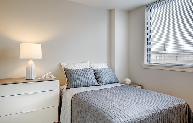 1 bed, 1 bath, $2,495, Unit 0809