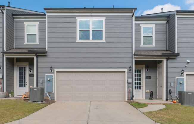 Gorgeous home in Waverly!