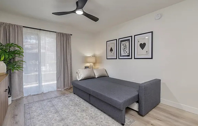 1 bed, 1 bath, $2,100, Unit # 1043