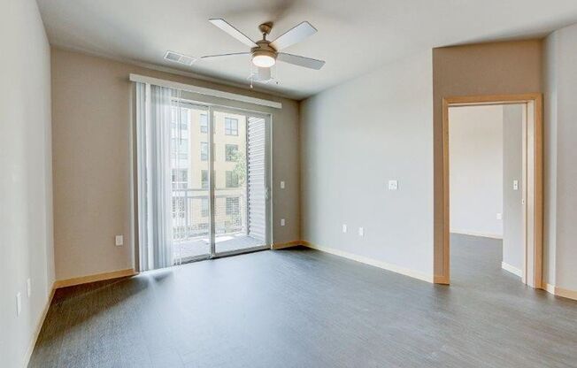 2 beds, 2 baths, 972 sqft, $2,250, Unit 313